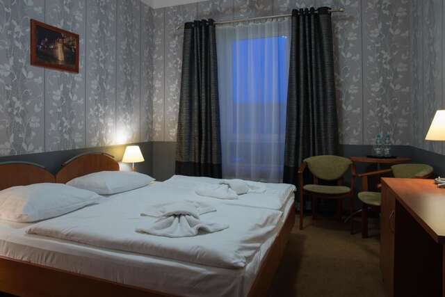 Отель Majewski Hotel & SPA Мальборк-5